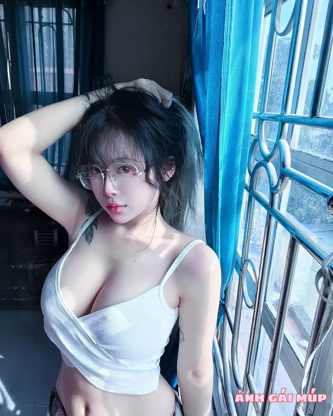 anhgaimup com review bo suu tap anh gai moi lon 096 700 Ảnh Gái Mới Lớn Khoe Đường Cong: Vẻ Non Tơ Cực Phẩm Uncategorized