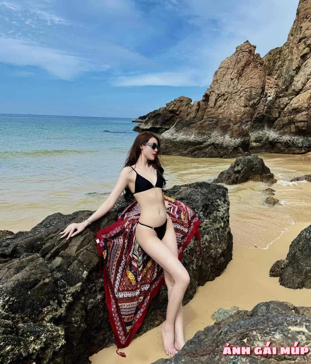 anhgaimup review anh gai di bien gai xinh tam bien 897 Bãi Đá Sông Hồng: Nơi 500 Gái "Ngon" Thả Dáng Sống Ảo Ảnh Gái Đẹp