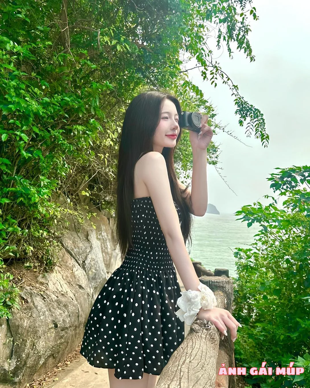 anhgaimup review anh gai xinh chup anh tai bai da song hong 039 Bãi Đá Sông Hồng: Nơi 500 Gái "Ngon" Thả Dáng Sống Ảo Ảnh Gái Đẹp