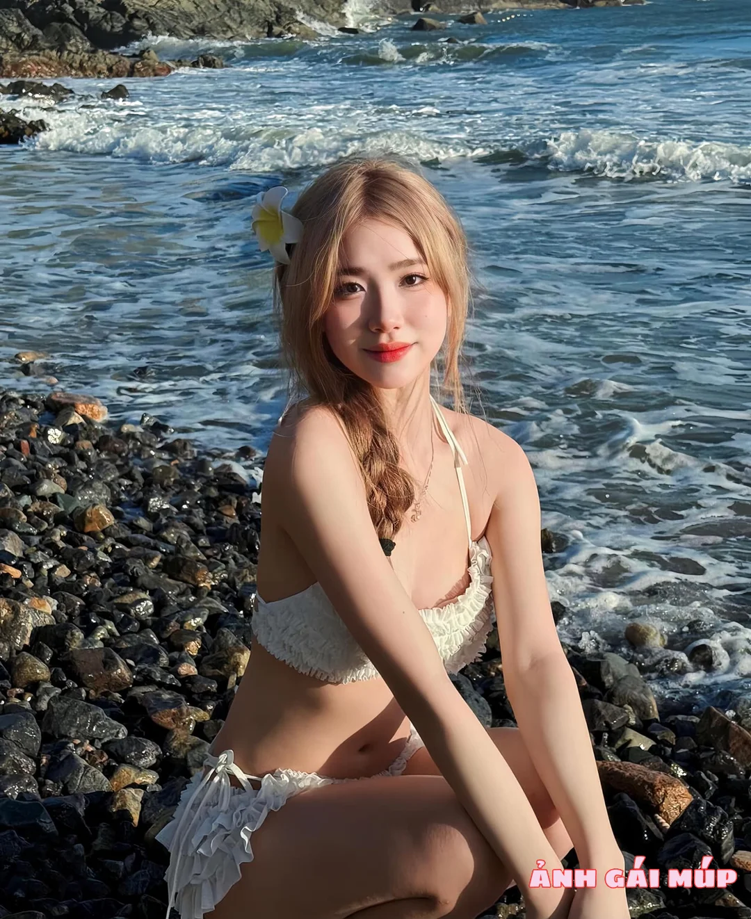 anhgaimup review anh gai xinh chup anh tai bai da song hong 060 Bãi Đá Sông Hồng: Nơi 500 Gái "Ngon" Thả Dáng Sống Ảo Ảnh Gái Đẹp