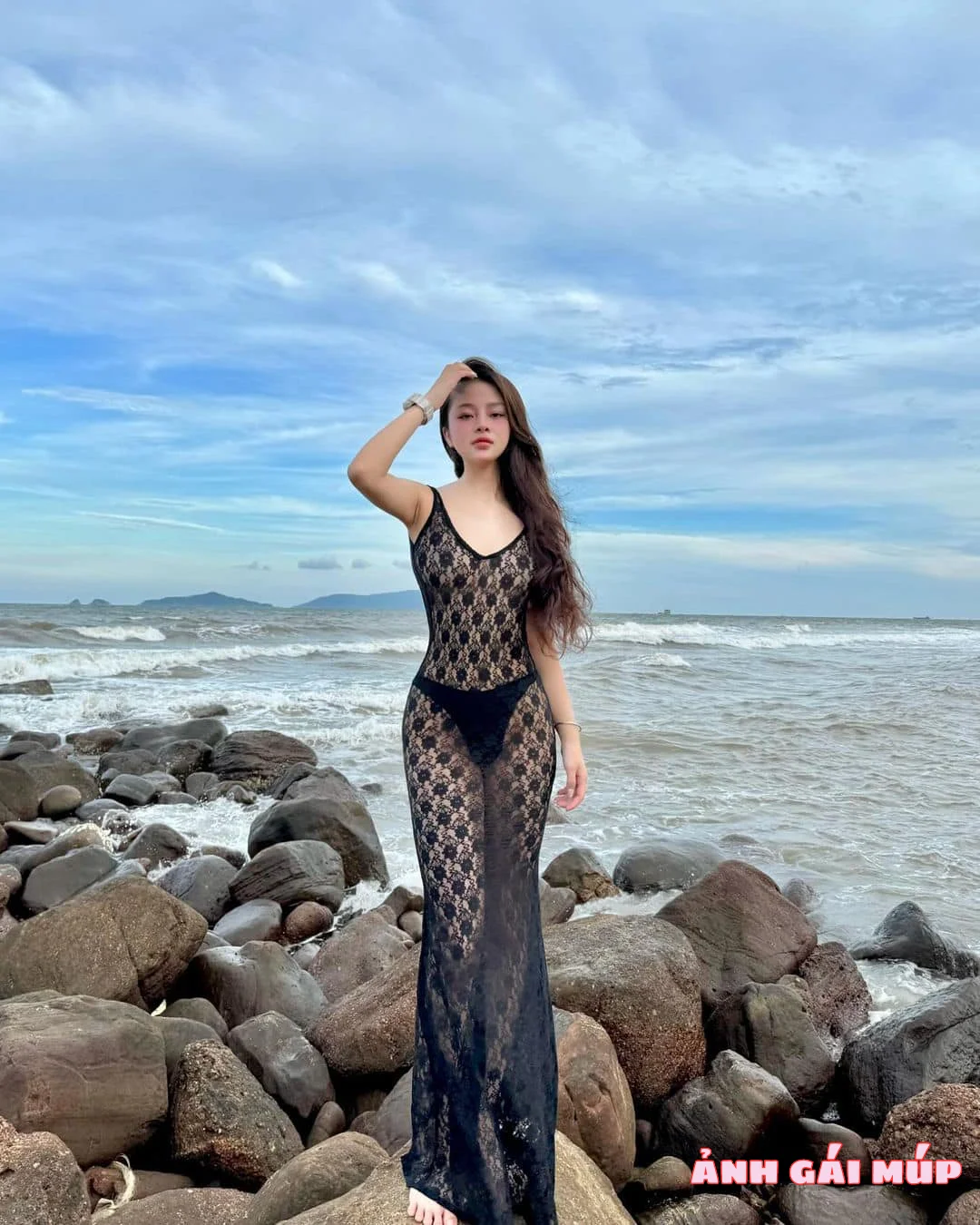 anhgaimup review anh gai xinh chup anh tai bai da song hong 064 Bãi Đá Sông Hồng: Nơi 500 Gái "Ngon" Thả Dáng Sống Ảo Ảnh Gái Đẹp