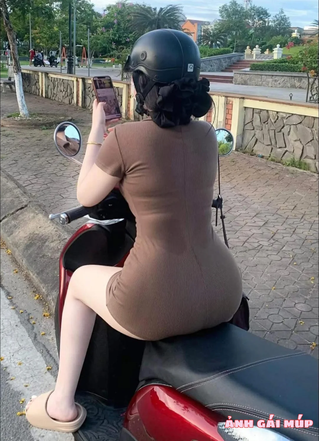 anh gai mup com show bo anh gai mien tay cuc dep 146 400 Ảnh Gái Miền Tây: Miền Sông Nước Căng Tràn Nhựa Sống Ảnh Gái Đẹp