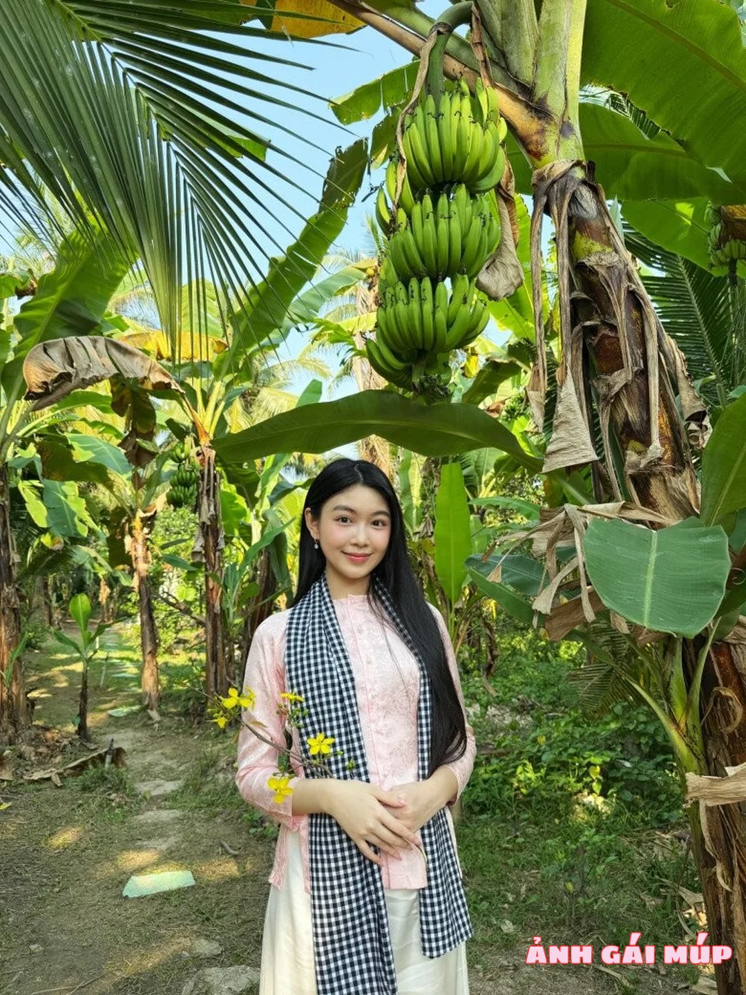 anh gai mup com show bo anh gai mien tay cuc dep 208 400 Ảnh Gái Miền Tây: Miền Sông Nước Căng Tràn Nhựa Sống Ảnh Gái Đẹp