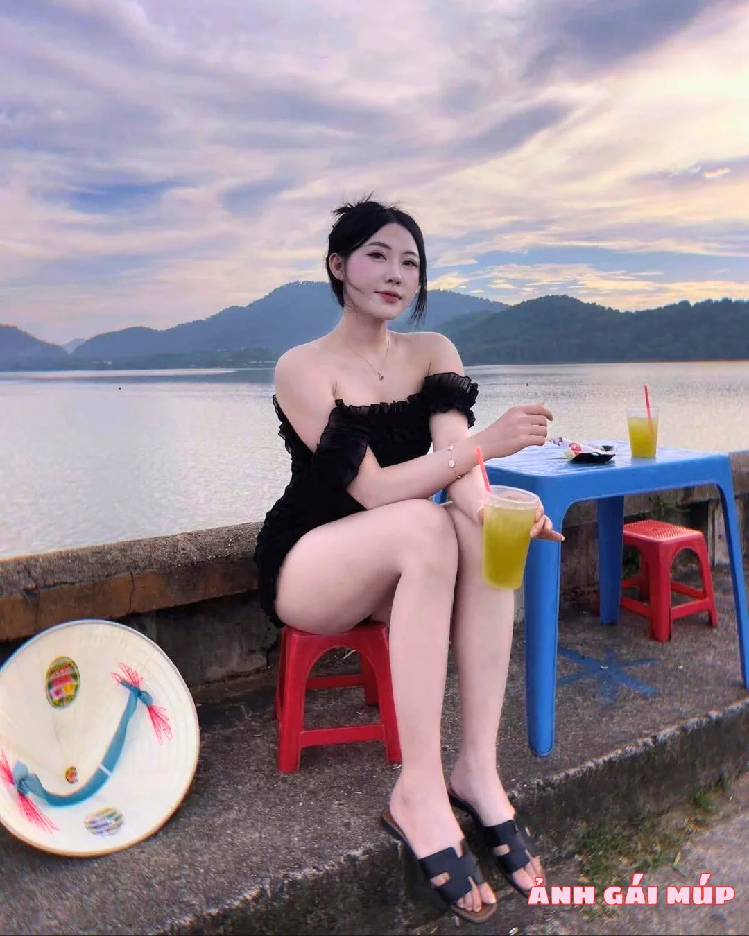 anh gai mup com show bo anh gai mien tay cuc dep 273 400 Ảnh Gái Miền Tây: Miền Sông Nước Căng Tràn Nhựa Sống Ảnh Gái Đẹp