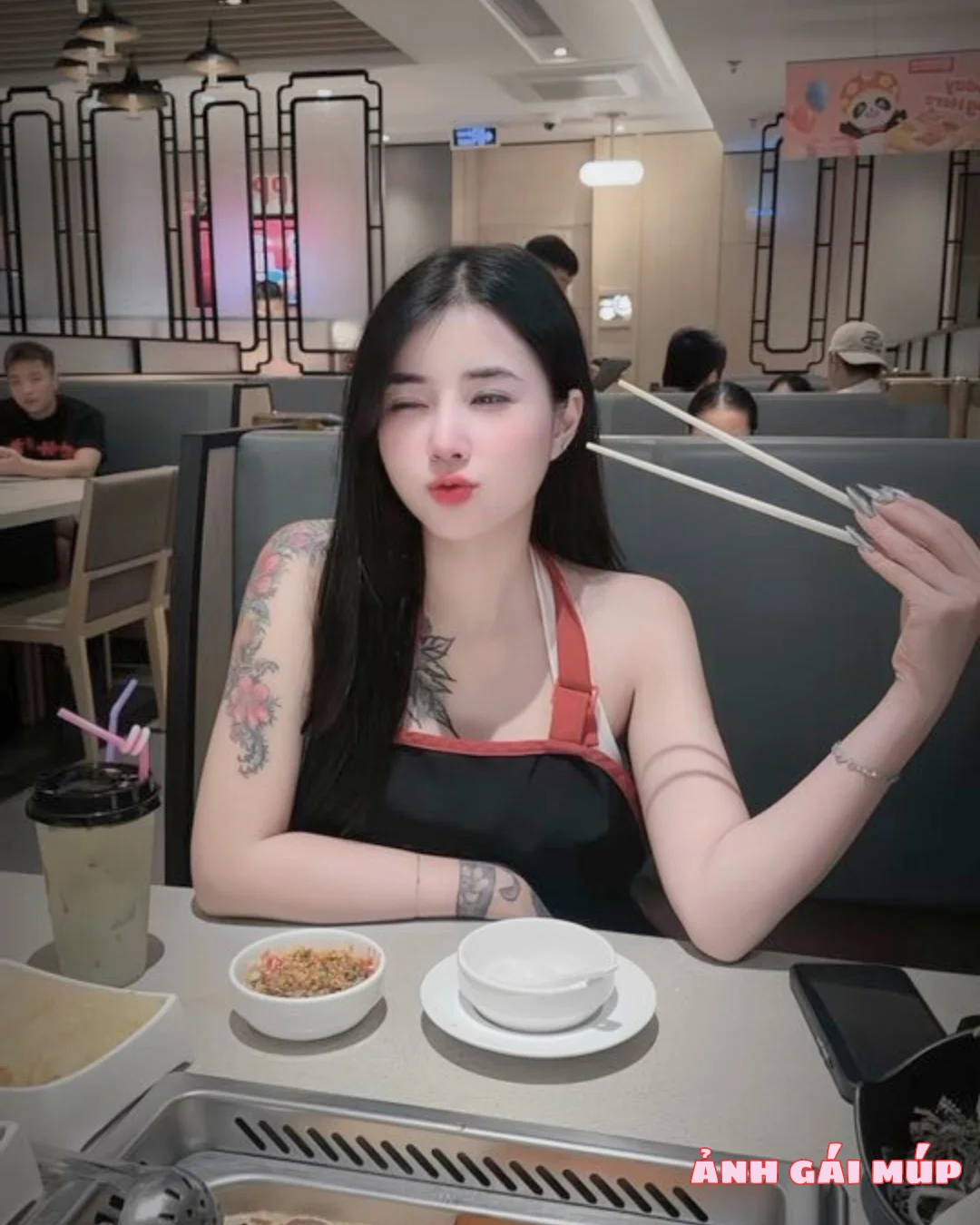 anh gai mup com show bo anh gai mien tay cuc dep 334 400 Ảnh Gái Miền Tây: Miền Sông Nước Căng Tràn Nhựa Sống Ảnh Gái Đẹp