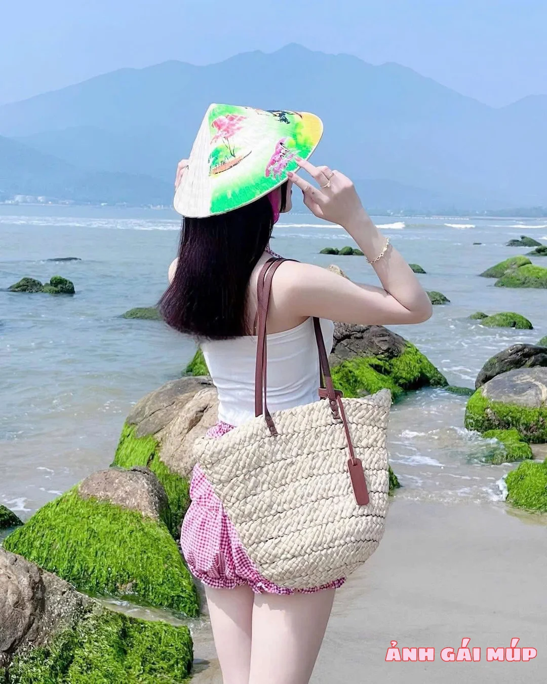 anh gai mup com show bo anh phia sau mot co gai 164 Phía Sau Một Cô Gái: Nét Gợi Tình Làm Say Lòng Nam Nhân Ảnh Gái Đẹp