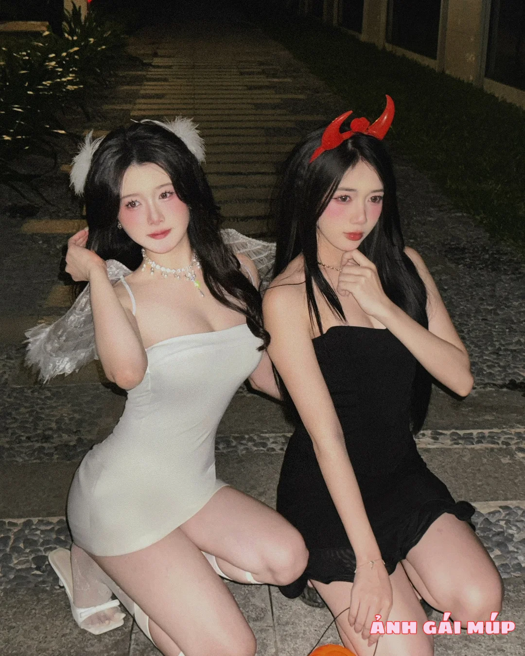 anhgaimup com review bo anh dep cua hoi chi chi em em 062 Chị Chị Em Em: 300 Nét Ngọt Ngào & Gợi Cảm Của Hội Chị Em Ảnh Gái Đẹp