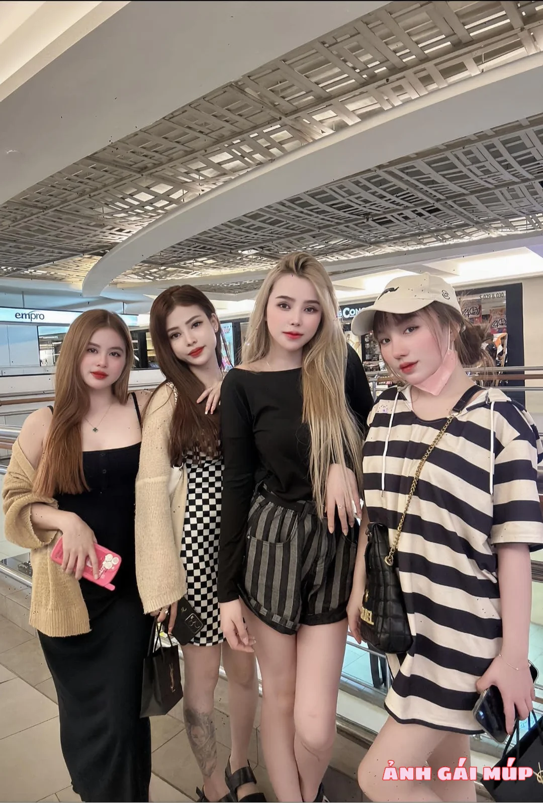 anhgaimup com review bo anh dep cua hoi chi chi em em 082 Chị Chị Em Em: 300 Nét Sexy & Quyến Rũ Của Hội Chị Em Ảnh Gái Đẹp