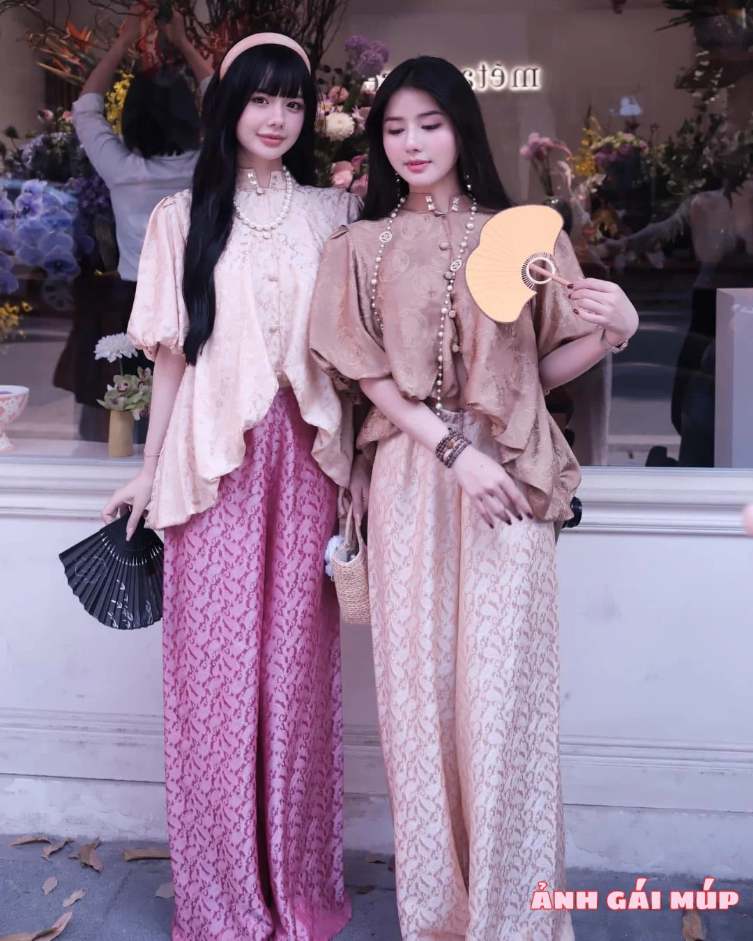 anhgaimup com review bo anh dep cua hoi chi chi em em 306 Chị Chị Em Em: 300 Nét Sexy & Quyến Rũ Của Hội Chị Em Ảnh Gái Đẹp