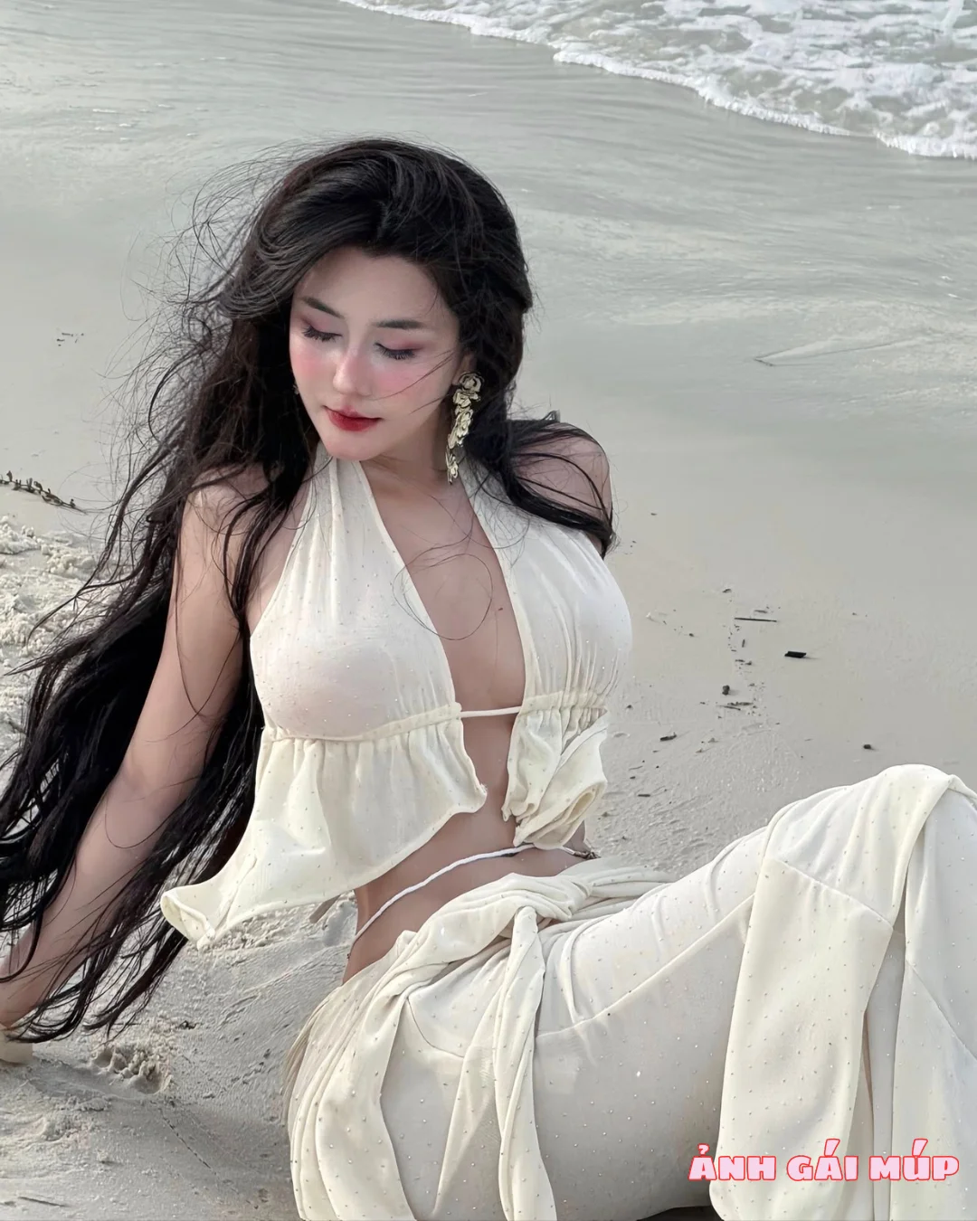 anh gai mup com show bo suu tap anh gai xinh dep 2025 373 Phụ Nữ Đẹp Trong Mắt Anh Em: Gợi Cảm, Bí Ẩn, Đầy Cuốn Hút Ảnh Gái Đẹp