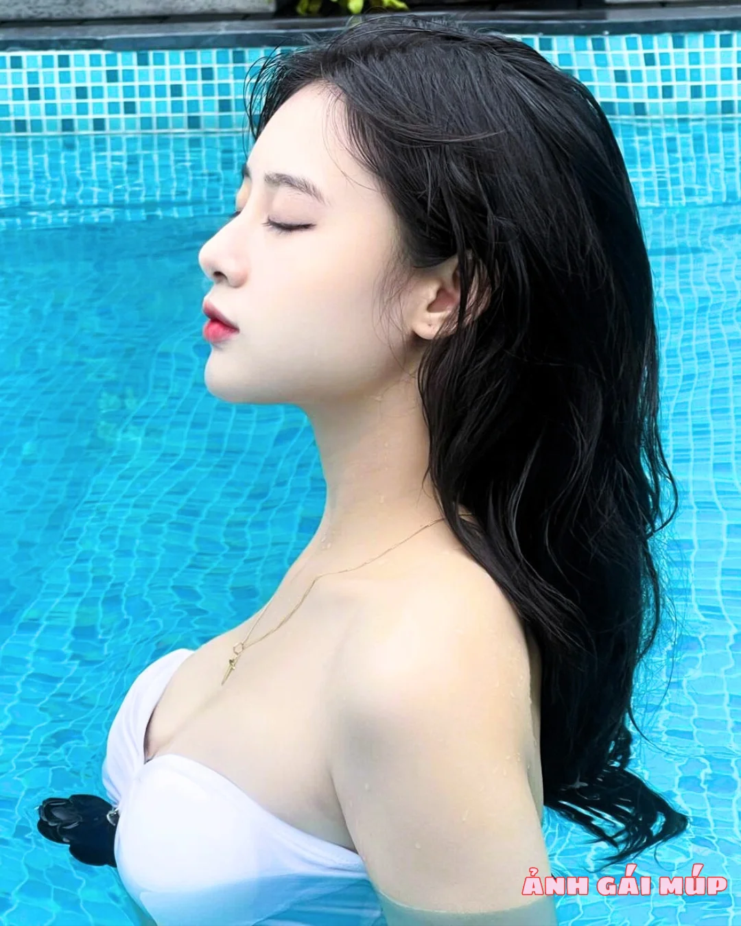 anh gai mup com show bo suu tap anh gai xinh dep 2025 470 Phụ Nữ Đẹp Trong Mắt Anh Em: Gợi Cảm, Bí Ẩn, Đầy Cuốn Hút Ảnh Gái Đẹp