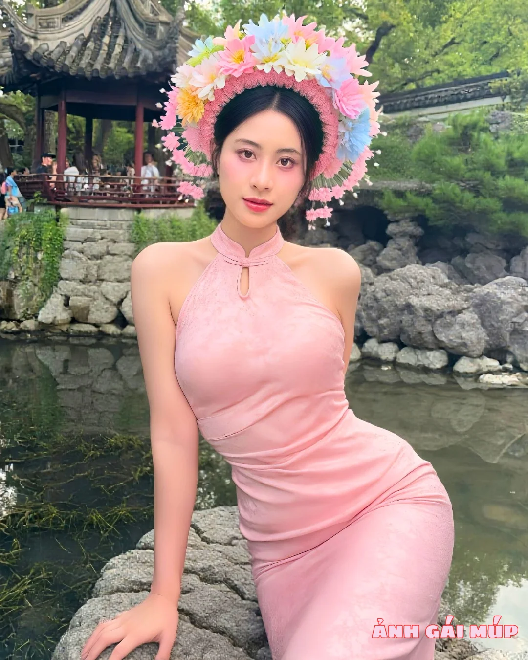 anh gai mup com show bo suu tap anh gai xinh dep 2025 497 Phụ Nữ Đẹp Trong Mắt Anh Em: Gợi Cảm, Bí Ẩn, Đầy Cuốn Hút Ảnh Gái Đẹp
