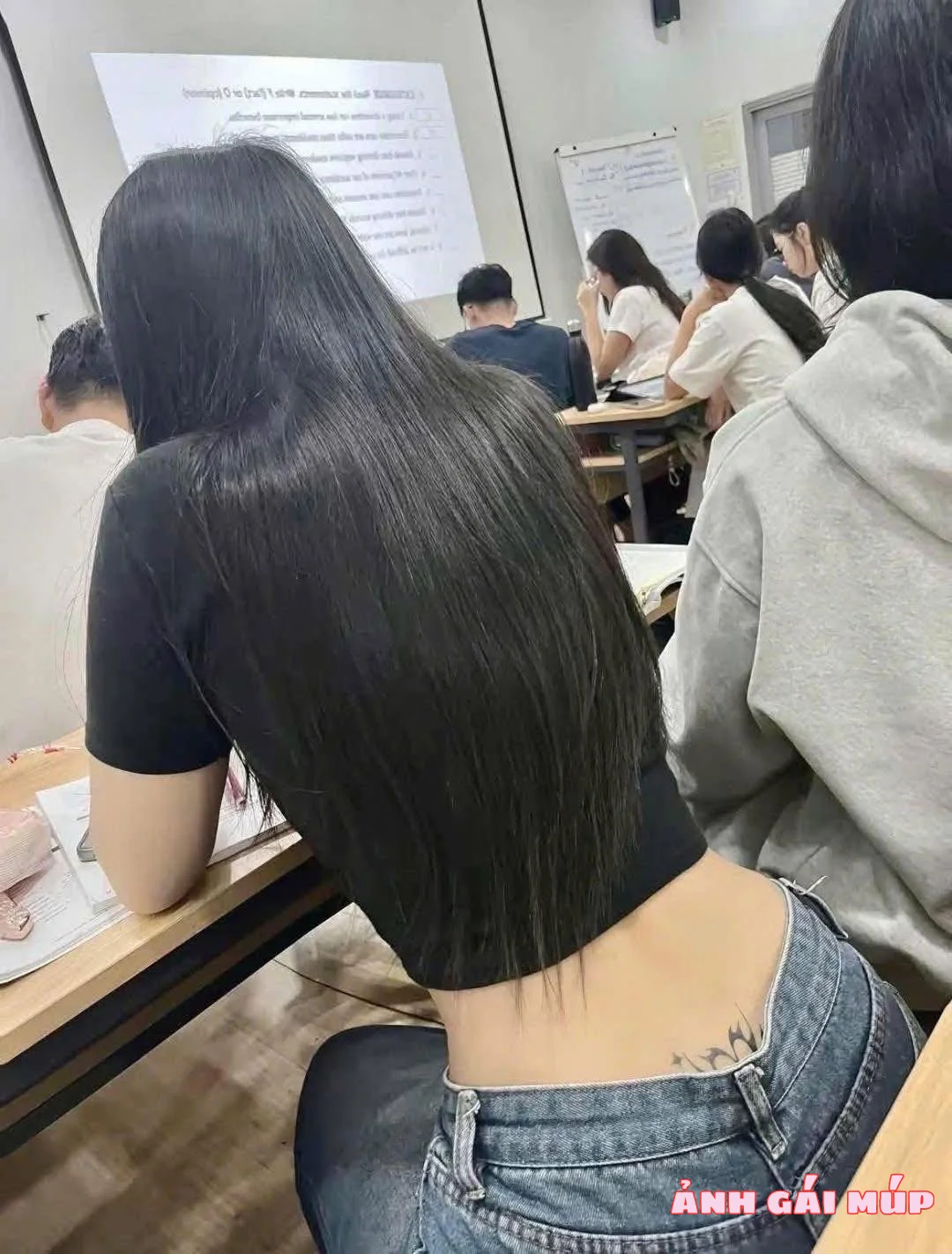 anhgaimup review anh gai that day lung ong 139 Thắt Đáy Lưng Ong: Những Vòng Eo Sexy Khiến Ta Mê Mệt Không Rời! Ảnh Gái Đẹp